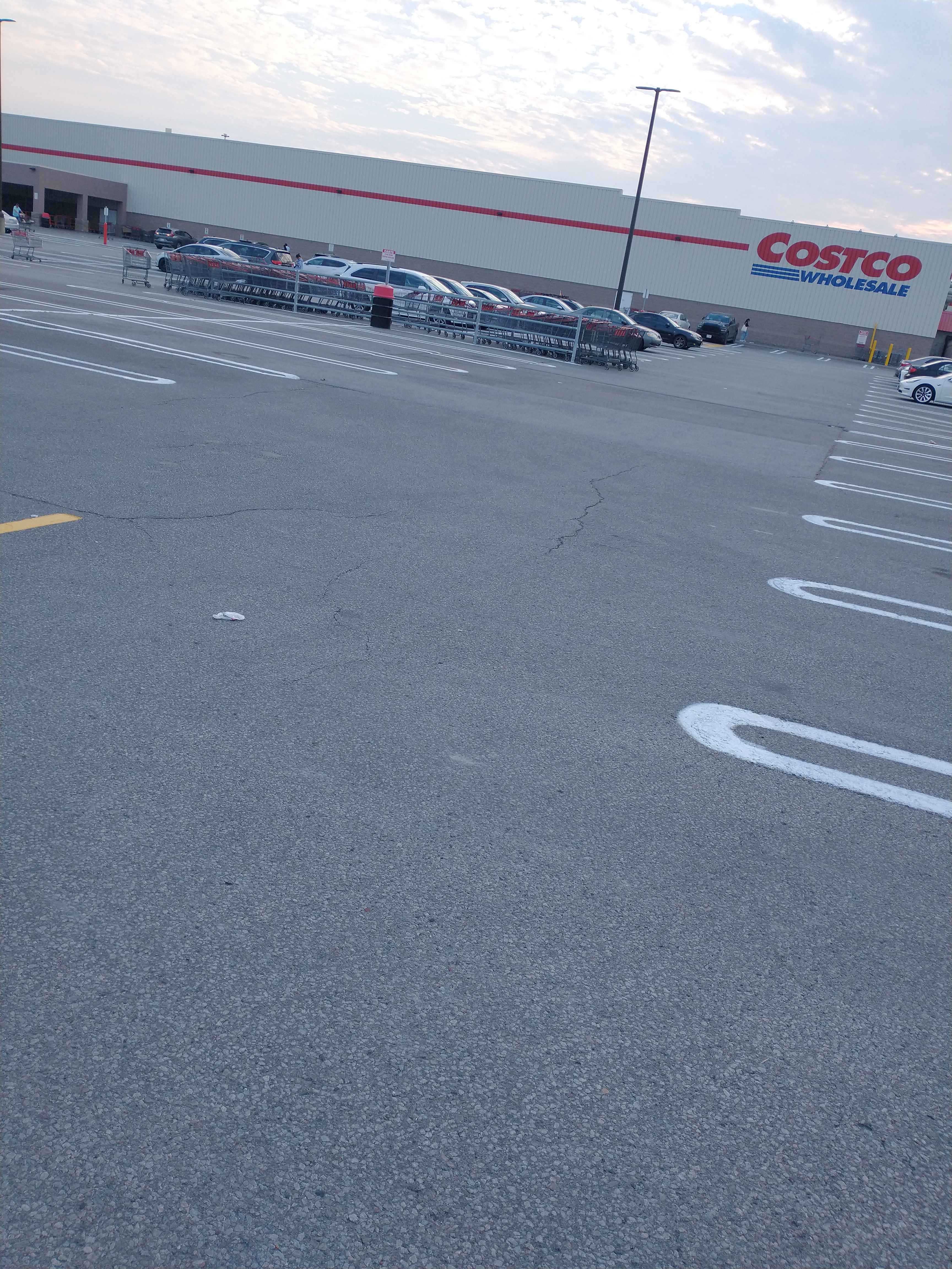 Crack filling asphalt