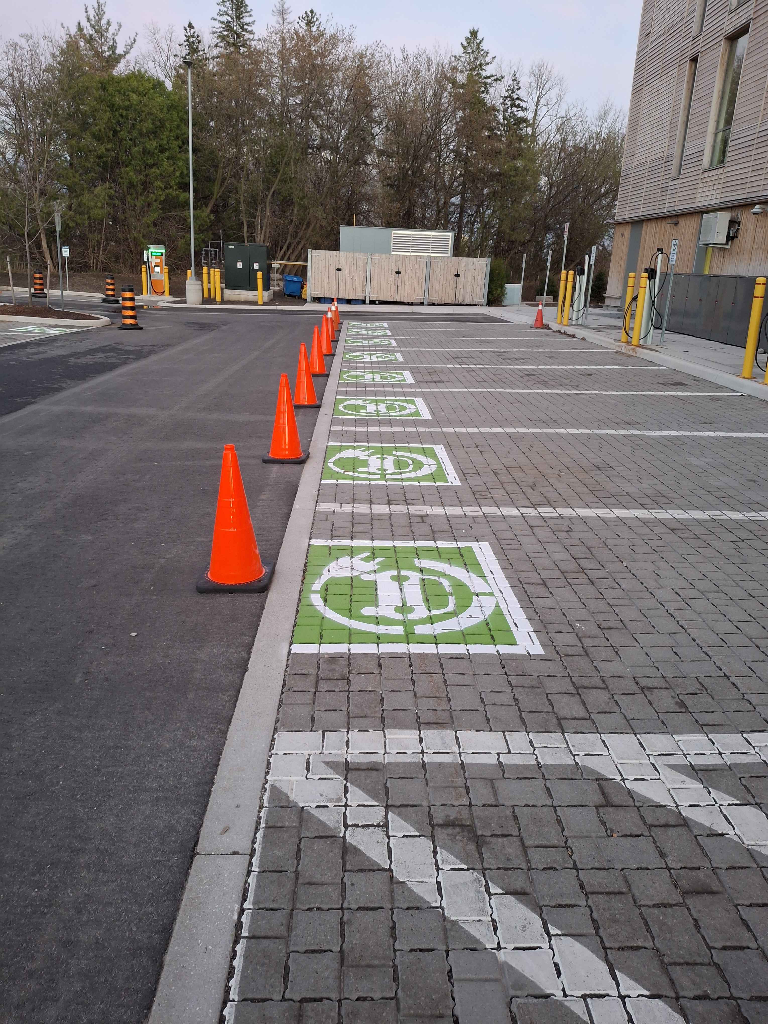 The Role of Sealcoating in Your Asphalt Maintenance Plan